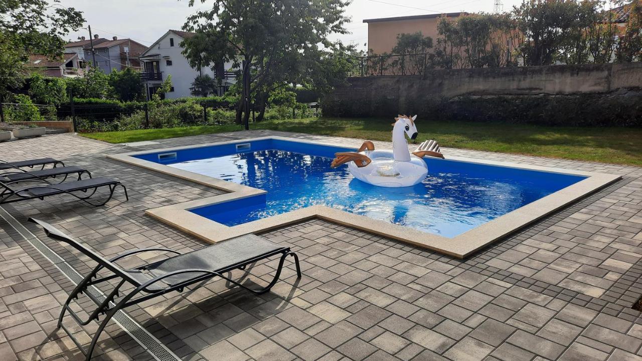 Apartman Ela Donji Rukavac Dış mekan fotoğraf