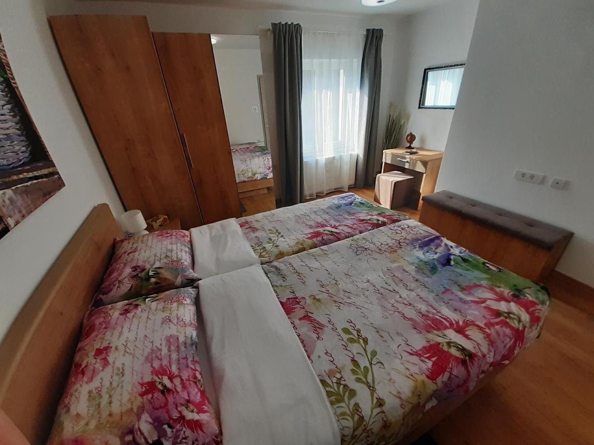 Apartman Ela Donji Rukavac Dış mekan fotoğraf
