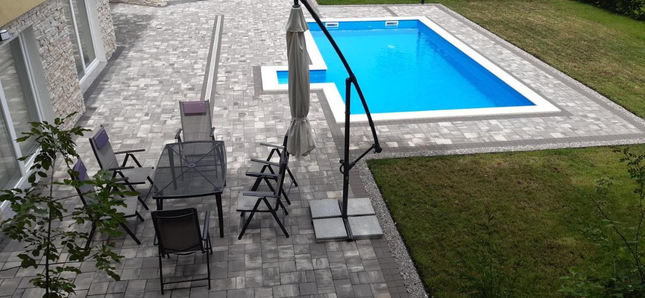Apartman Ela Donji Rukavac Dış mekan fotoğraf